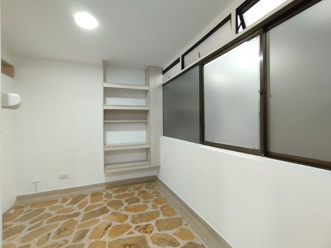 Oficina en arriendo en Zona Centro, Envigado, 24 m² · foto 5 de 8