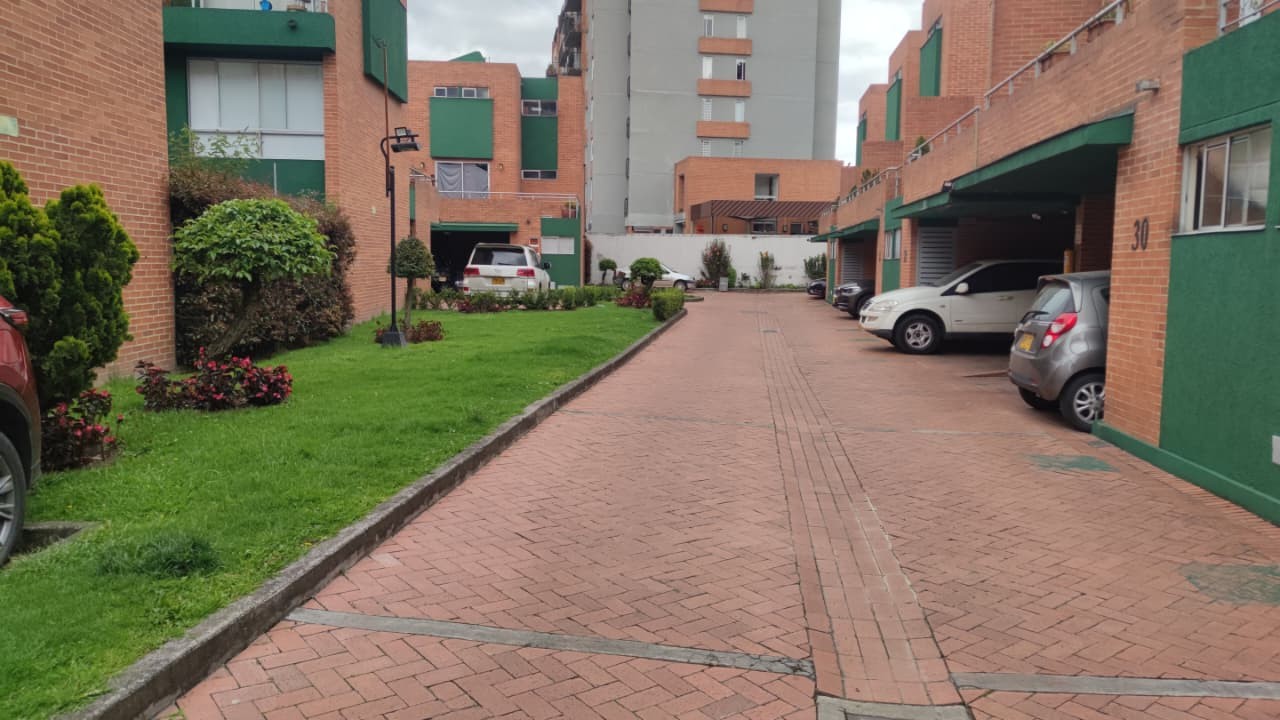 Casa en venta en Colina Campestre, Bogotá · foto 15 de 16