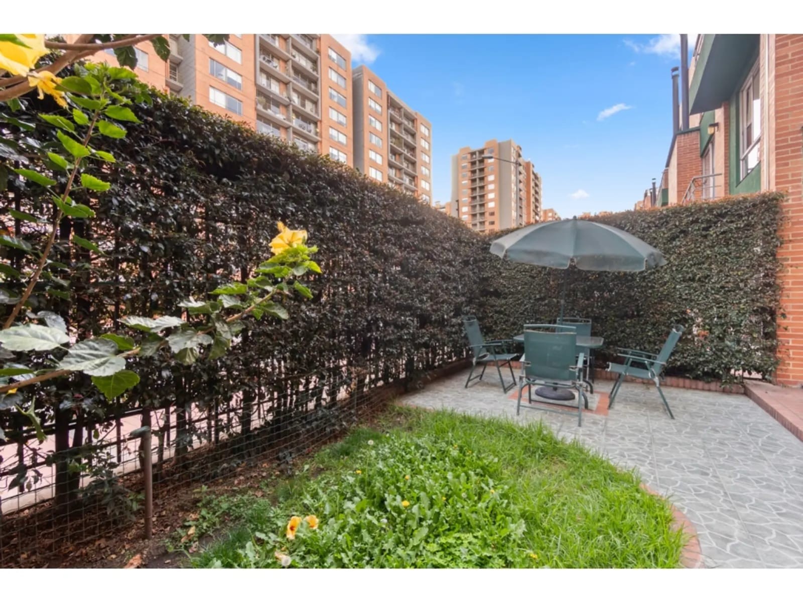 Casa en venta en Colina Campestre, Bogotá · foto 3 de 16