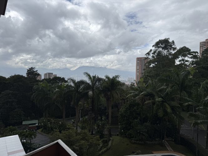Apartamento en venta en El Tesoro, Medellín · foto 17 de 20