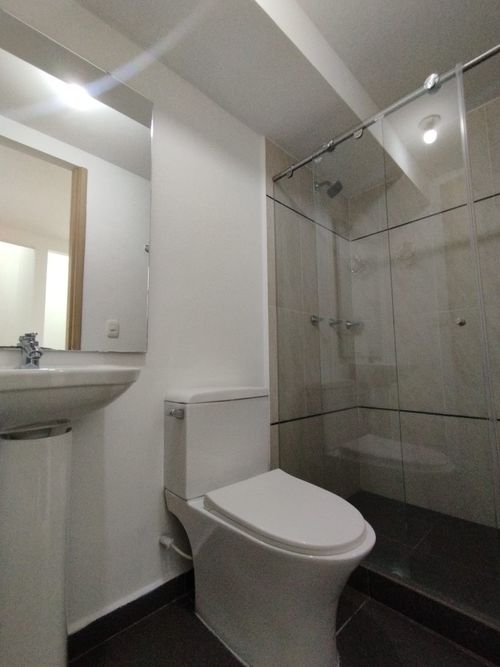 Casa de 5 alcobas en arriendo en Playa Rica, Dosquebradas, 150 m² · foto 12 de 14
