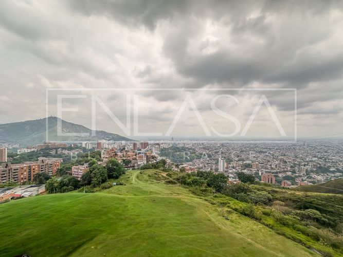 Apartamento de 4 alcobas en venta en Bellavista, Cali, 140 m² · foto 20 de 23