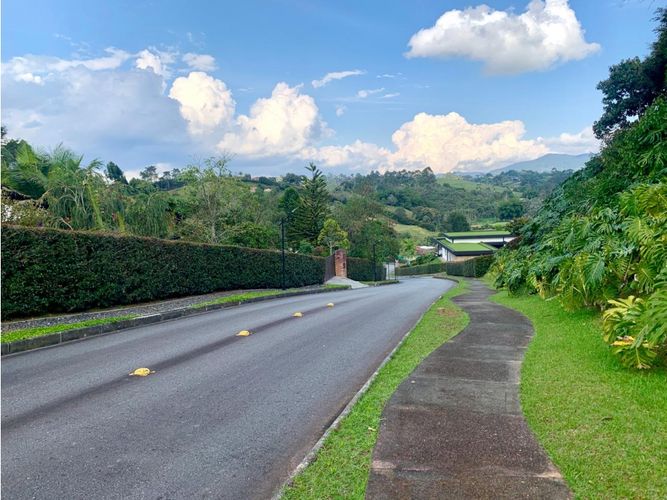 Lote en venta en Quirama, La Ceja, 2500 m² · foto 6 de 11