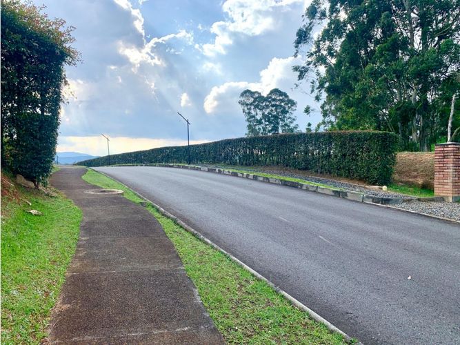 Lote en venta en Quirama, La Ceja, 2500 m² · foto 8 de 11