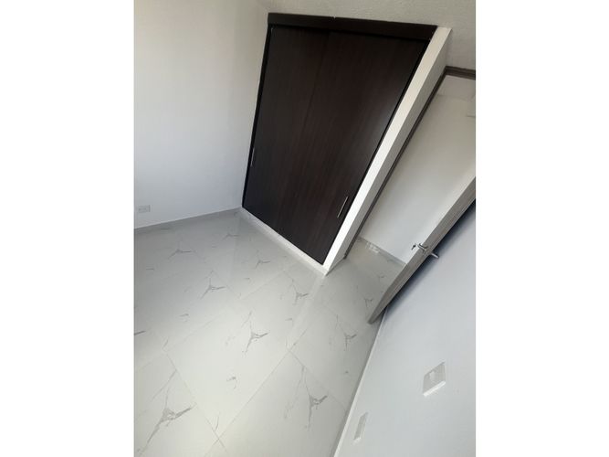 Apartamento de 3 alcobas en venta en Valle Del Lili, Cali, 60 m² · foto 11 de 15