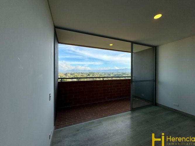 Apartamento de 3 alcobas en venta en El Porvenir, Rionegro, 88 m² · foto 5 de 16