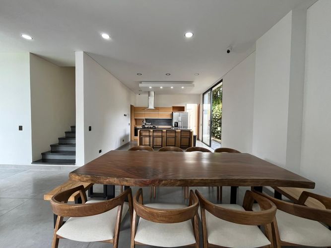 Casa de 3 alcobas en venta en Escobero, Envigado, 356 m² · foto 5 de 19