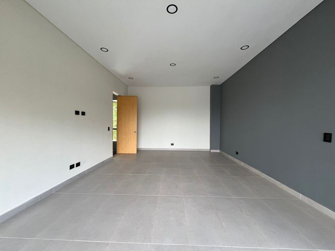 Casa de 3 alcobas en venta en Escobero, Envigado, 356 m² · foto 10 de 19