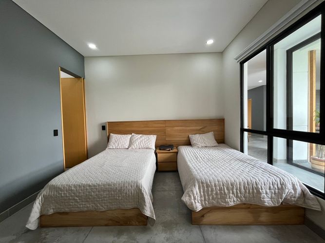 Casa de 3 alcobas en venta en Escobero, Envigado, 356 m² · foto 17 de 19