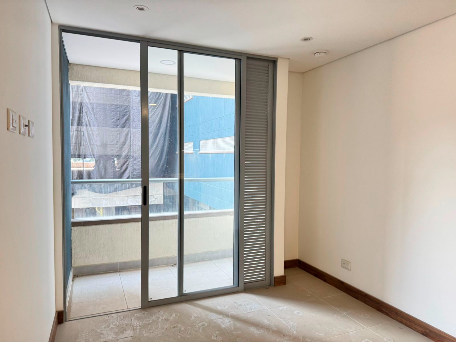 Apartamento en arriendo en El Poblado, Medellín · foto 3 de 13