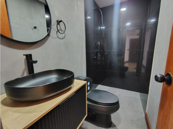 Oficina en arriendo en La Candelaria, Medellín, 62 m² · foto 4 de 8