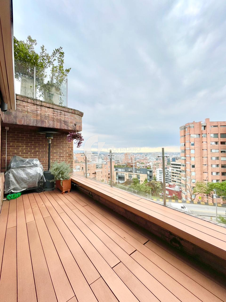 Apartamento en venta en El Refugio, Bogotá · foto 2 de 20