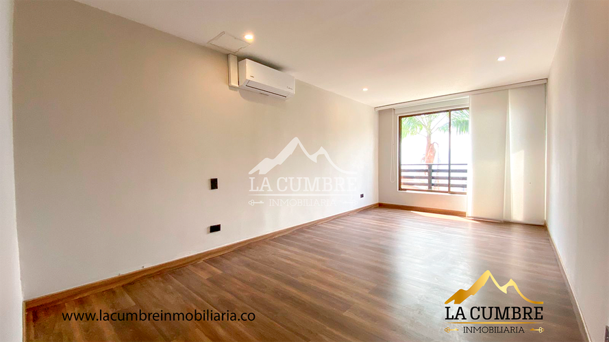 Casa de 3 alcobas en arriendo en San Lucas, Medellín, 190 m² · foto 9 de 16