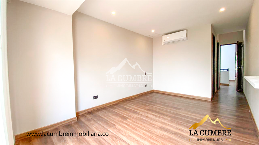 Casa de 3 alcobas en arriendo en San Lucas, Medellín, 190 m² · foto 10 de 16