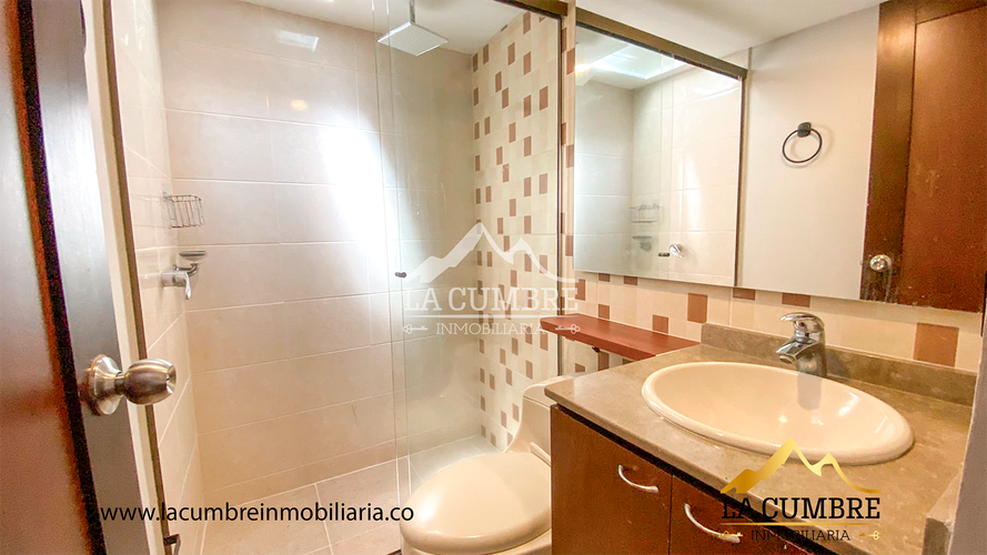 Casa de 3 alcobas en arriendo en San Lucas, Medellín, 190 m² · foto 16 de 16