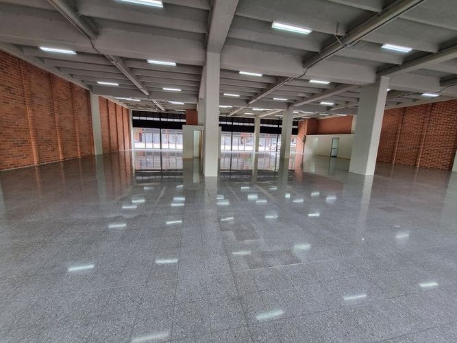 Local en arriendo en Shellmar, Medellín, 580 m² · foto 6 de 24