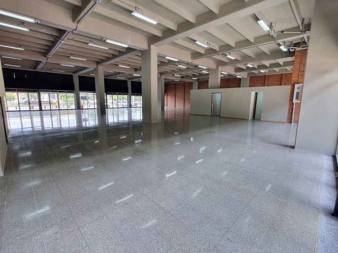 Local en arriendo en Shellmar, Medellín, 580 m² · foto 10 de 24