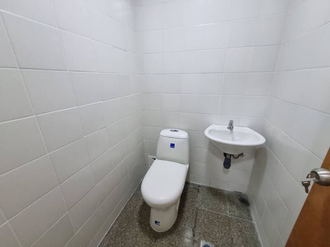 Local en arriendo en Shellmar, Medellín, 580 m² · foto 17 de 24