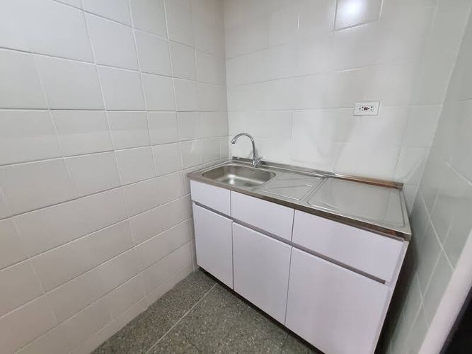 Local en arriendo en Shellmar, Medellín, 580 m² · foto 18 de 24