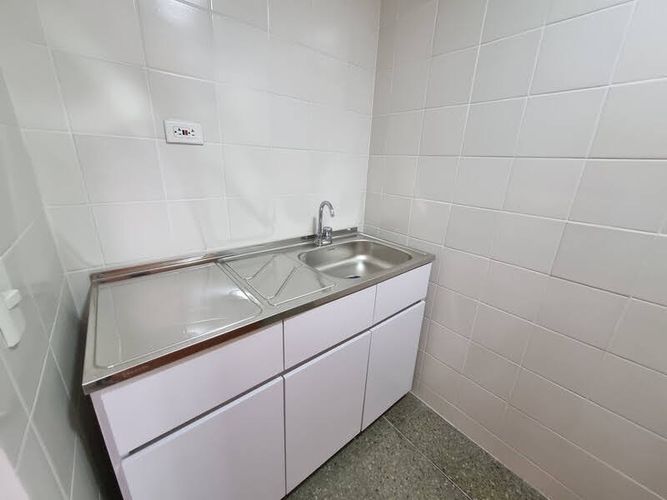Local en arriendo en Shellmar, Medellín, 580 m² · foto 20 de 24
