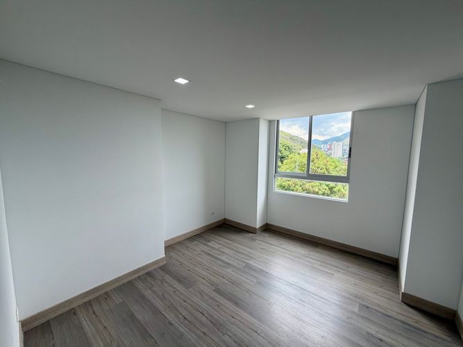 Apartamento de 4 alcobas en venta en Cristales, Cali, 122 m² · foto 12 de 20