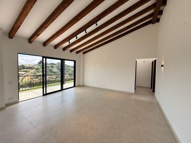 Casa de 4 alcobas en venta en El Carmen De Viboral, El Carmen de Viboral, 400 m² · foto 6 de 24