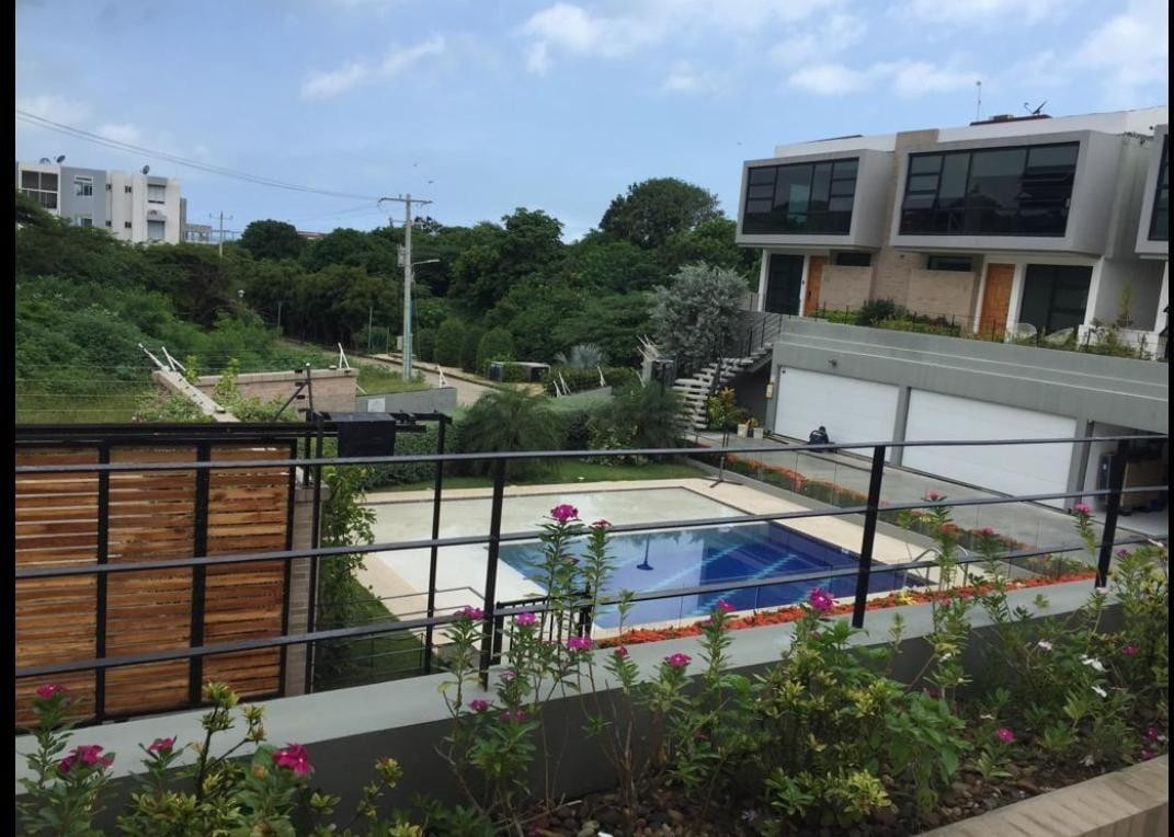 Casa en venta en Pradomar, Atlántico · foto 2 de 19
