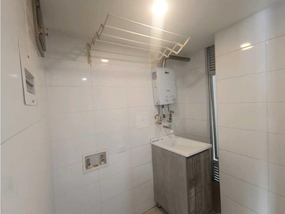 Apartamento en venta en Chipre, Manizales · foto 7 de 24