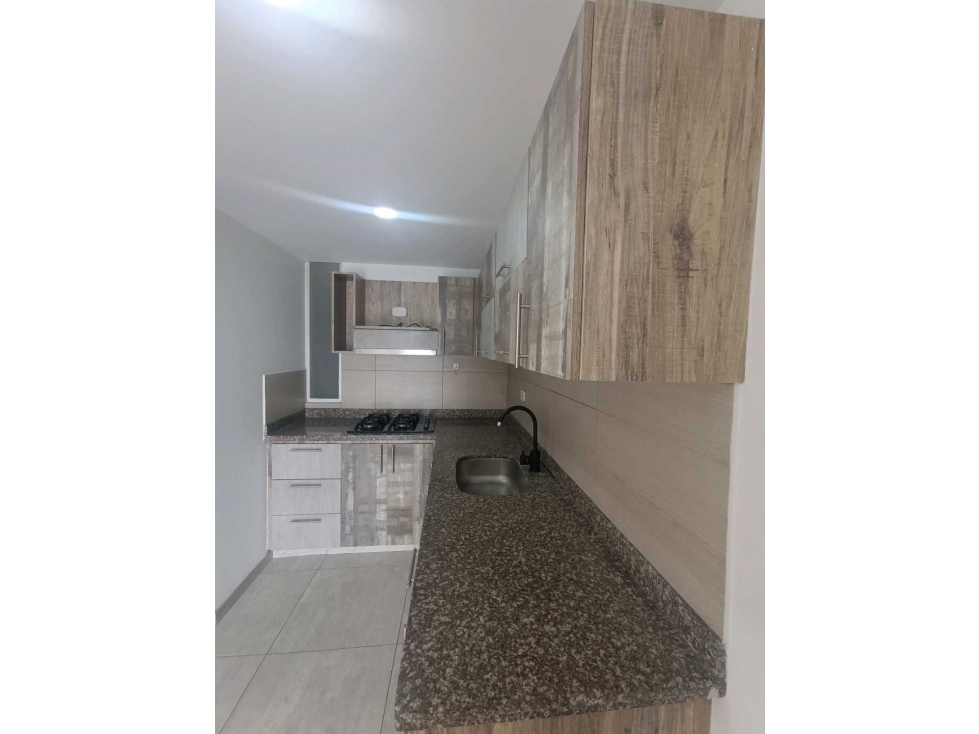 Apartamento en venta en Chipre, Manizales · foto 9 de 24