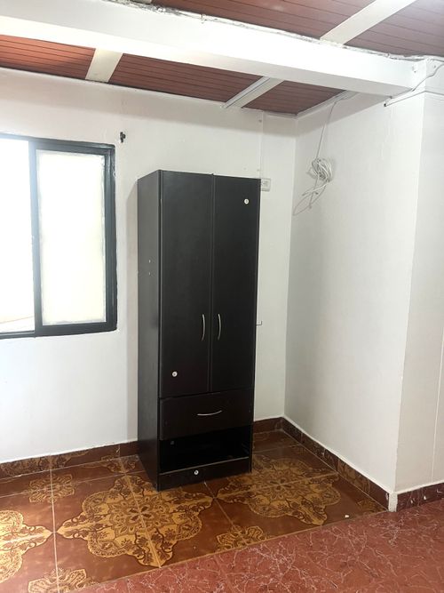 Edificio en venta en Frailes, Dosquebradas, 155 m² · foto 3 de 16