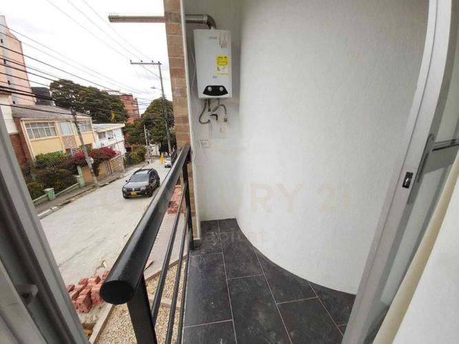 Apartaestudio en venta en Chapinero Alto, Bogotá, 42 m² · foto 6 de 16