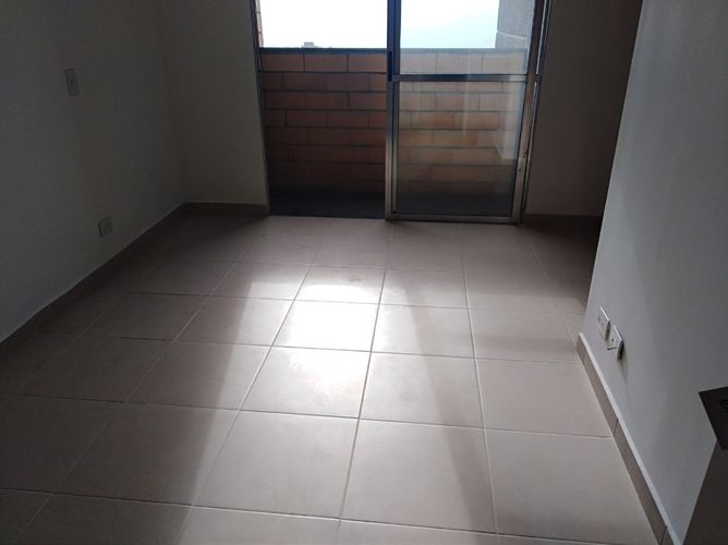 Apartamento de 3 alcobas en venta en Pajarito, Medellín, 53 m² · foto 16 de 24