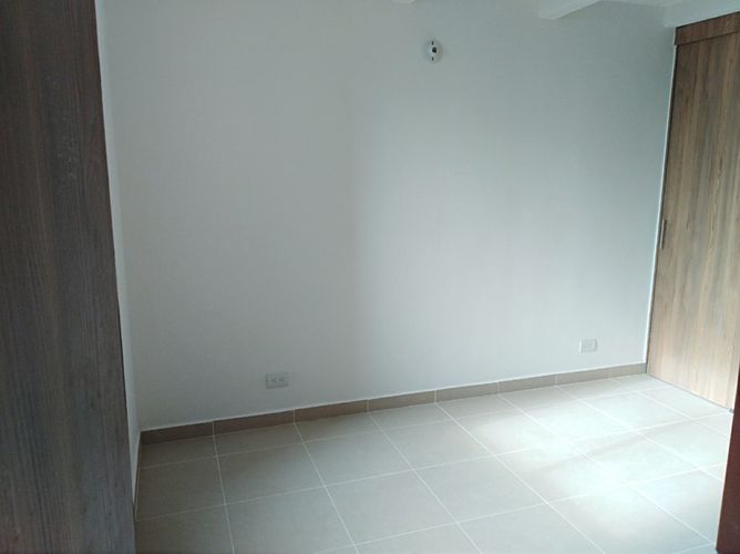 Apartamento de 3 alcobas en venta en Pajarito, Medellín, 53 m² · foto 17 de 24