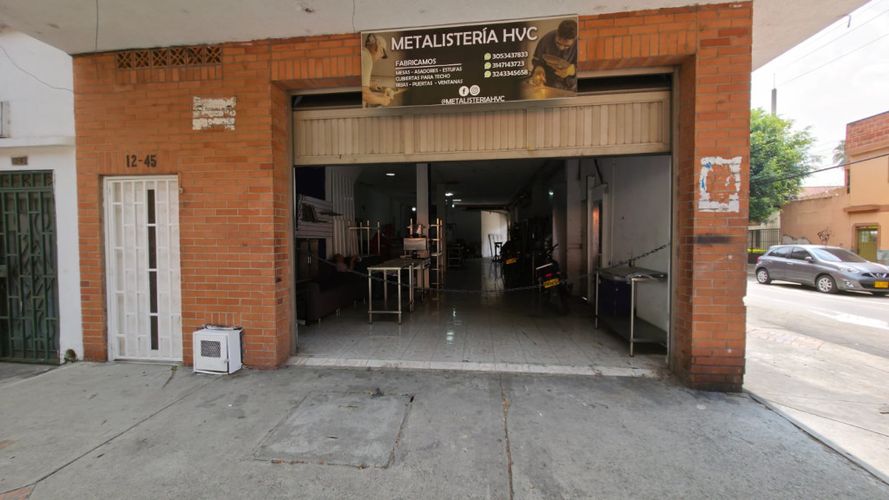 Edificio en venta en Atanasio Girardot, Cali, 600 m² · foto 8 de 15