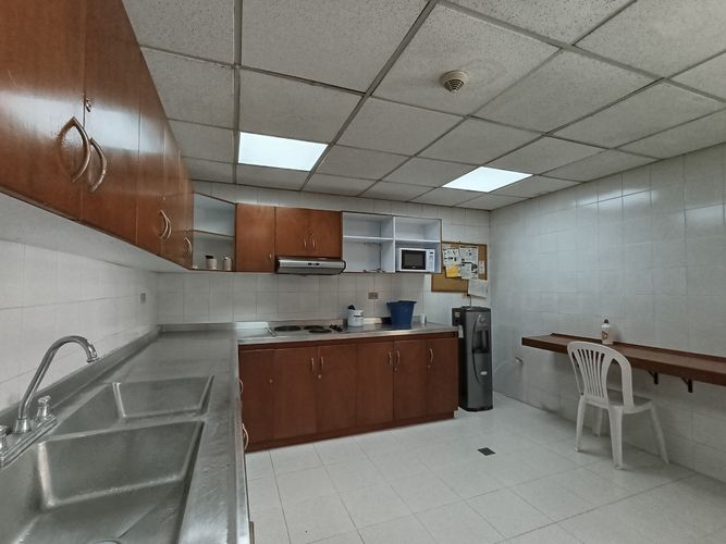 Oficina en arriendo en San Vicente, Cali, 288 m² · foto 17 de 18