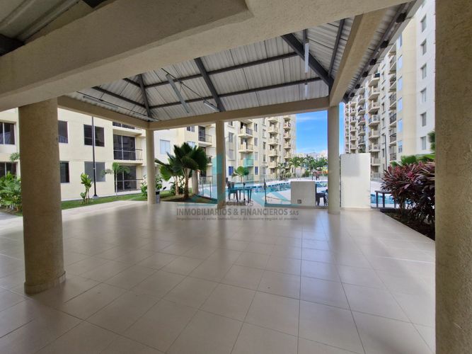 Apartamento de 2 alcobas en venta en Aqualina, Girardot, 61 m² · foto 20 de 21