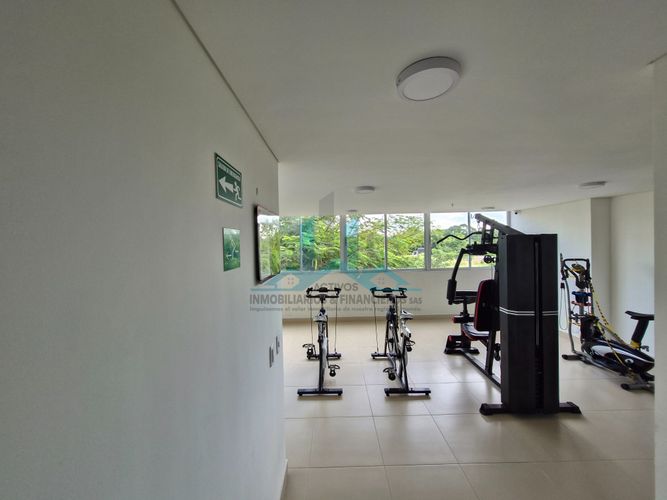 Apartamento de 2 alcobas en venta en Aqualina, Girardot, 61 m² · foto 18 de 21
