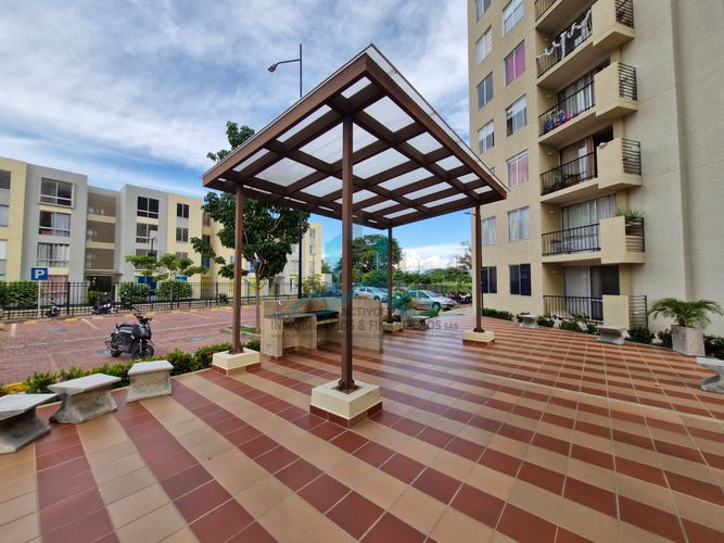 Apartamento de 2 alcobas en venta en Aqualina, Girardot, 61 m² · foto 19 de 21