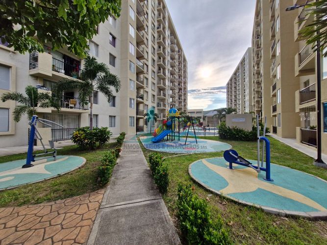 Apartamento de 2 alcobas en venta en Aqualina, Girardot, 61 m² · foto 16 de 21