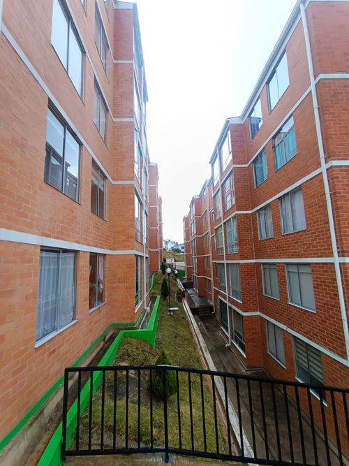 Apartamento de 3 alcobas en venta en Tunja, Tunja, 62 m² · foto 6 de 24