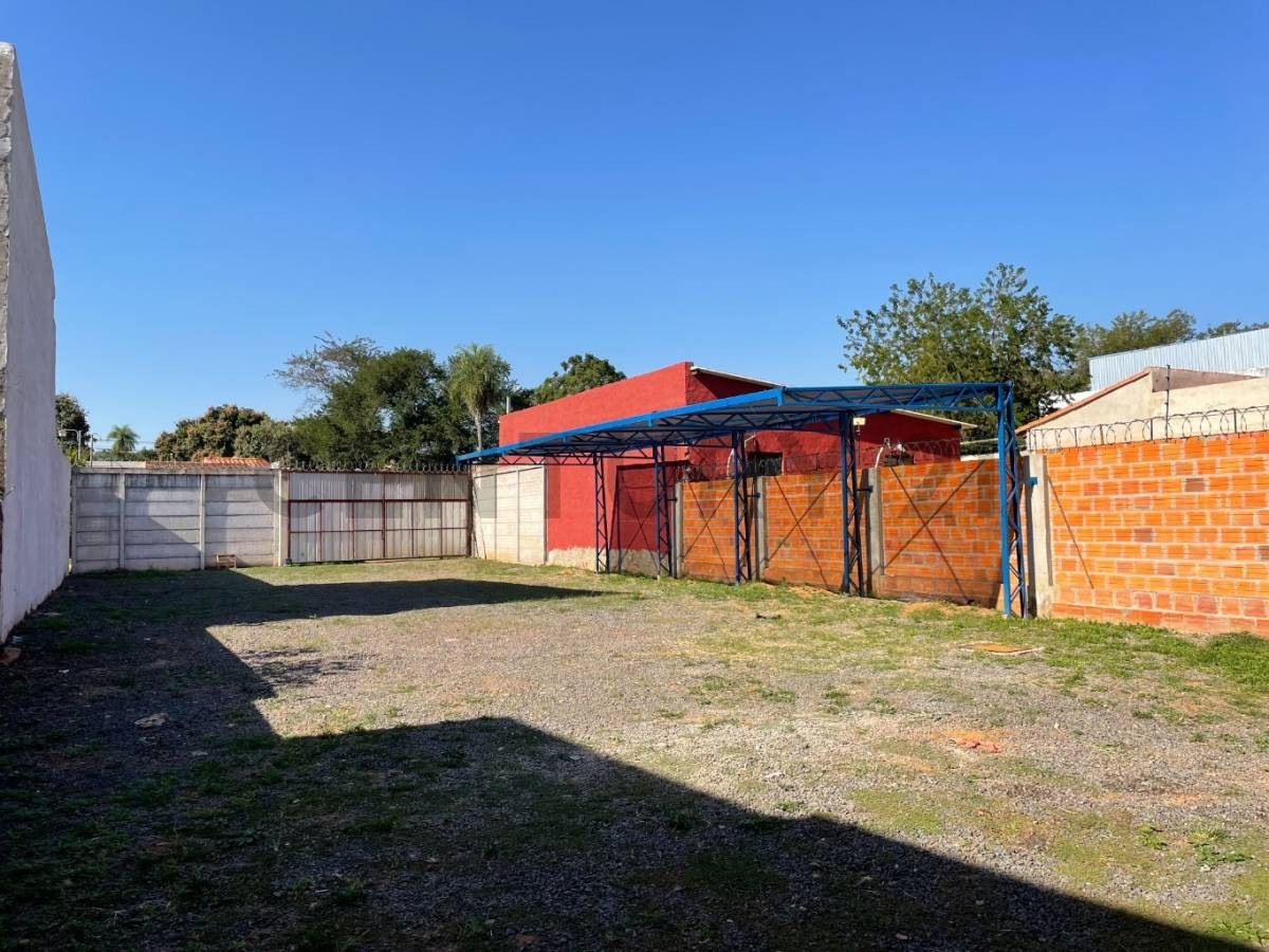 Local comercial en venta en Luque — foto 2