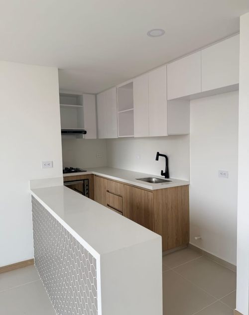 Apartamento de 3 alcobas en venta en Aves Maria, Sabaneta, 74 m² · foto 4 de 11