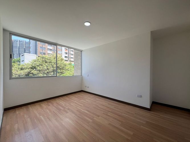 Apartamento de 3 alcobas en arriendo en Camino Verde, Envigado, 85 m² · foto 11 de 18
