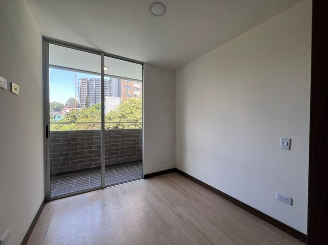 Apartamento de 3 alcobas en arriendo en Camino Verde, Envigado, 85 m² · foto 13 de 18