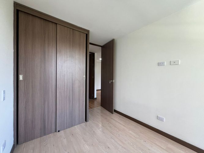 Apartamento de 3 alcobas en arriendo en Camino Verde, Envigado, 85 m² · foto 14 de 18