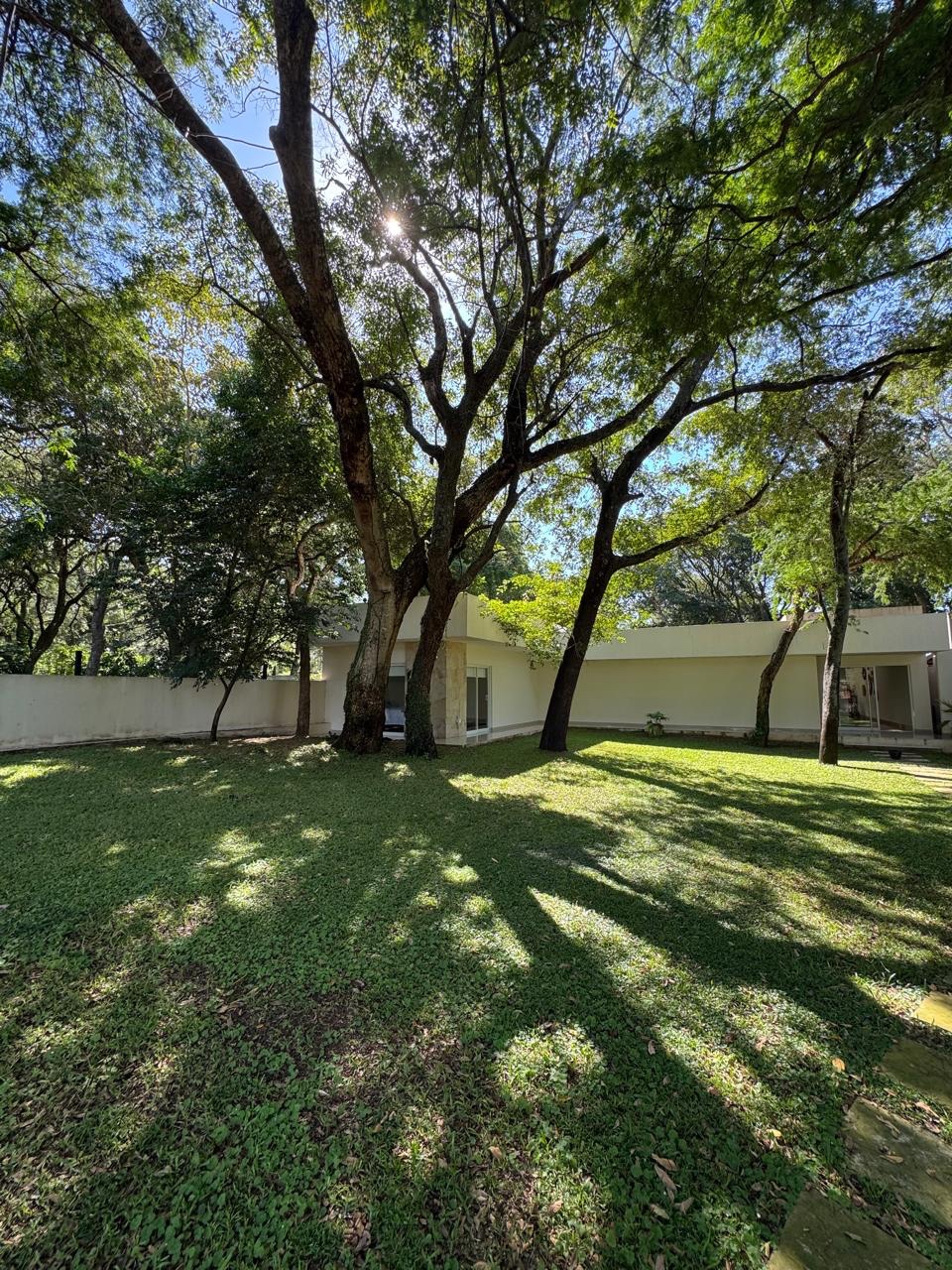 CASA EN VENTA EN SAN BERNARDINO – 5 DORMITORIOS — foto 2