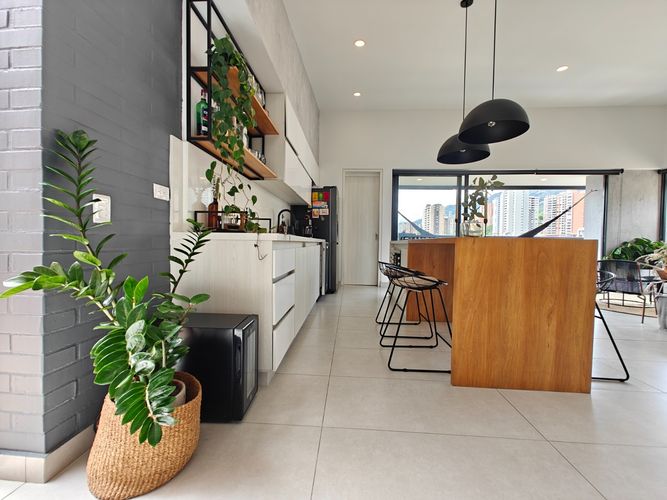 Apartamento de 2 alcobas en venta en Cumbres, Envigado, 106 m² · foto 4 de 14