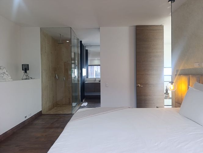 Apartamento de 2 alcobas en venta en El Poblado, Medellín, 199 m² · foto 9 de 20