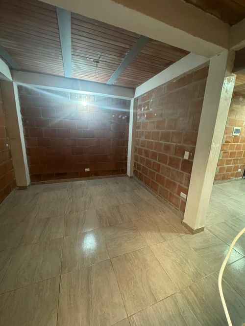 Casa de 3 alcobas en venta en Paso De La Bolsa, Jamundí, 40 m² · foto 8 de 11