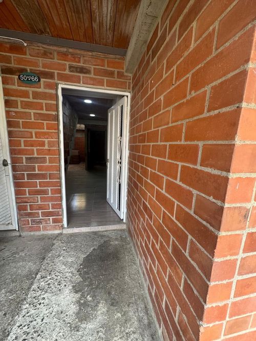 Casa de 3 alcobas en venta en Paso De La Bolsa, Jamundí, 40 m² · foto 11 de 11
